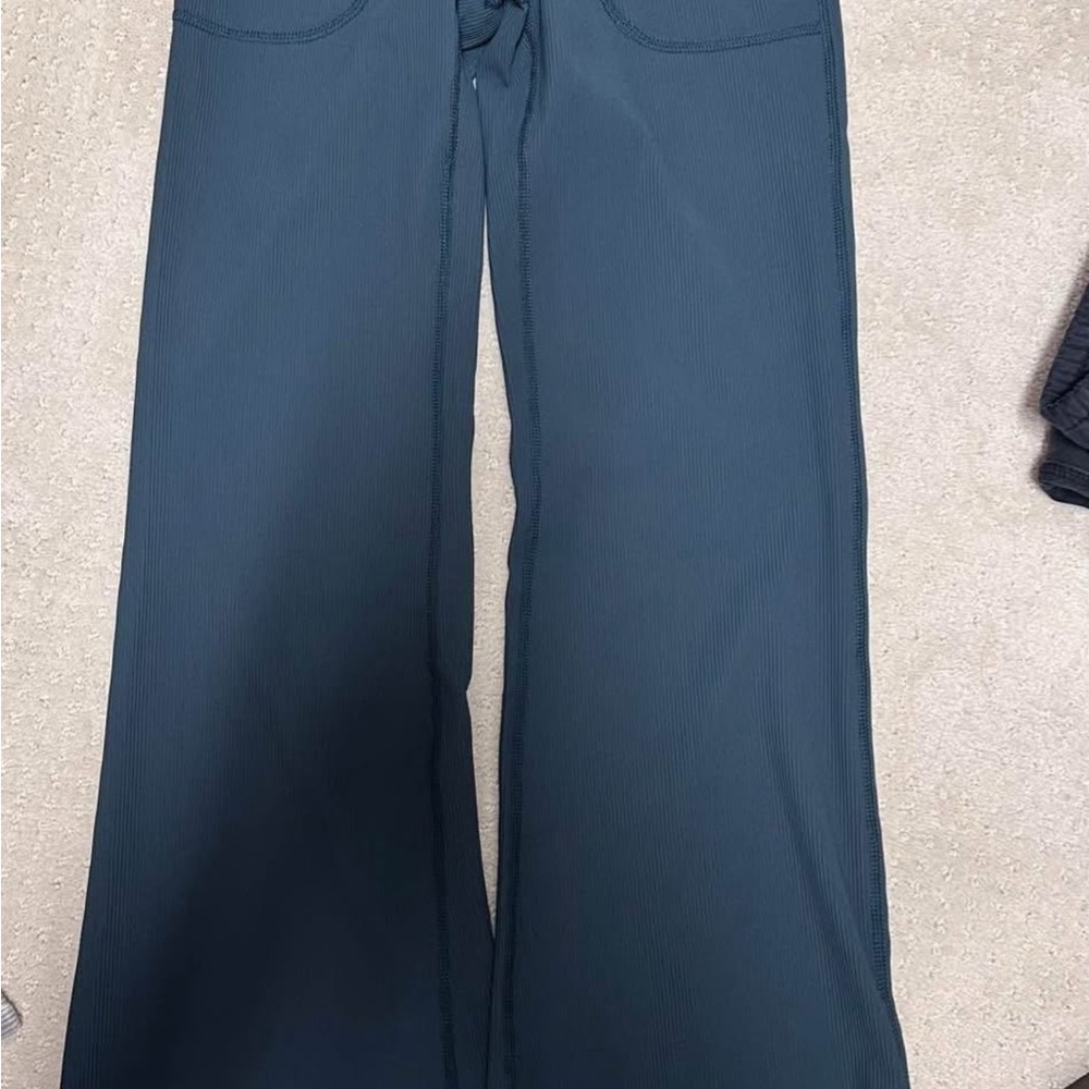 White Birch Green Leggings NEW